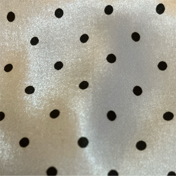 DAMANTE Couture Collection Elegant Gray Polka Dot Tie - Picture 3 of 6